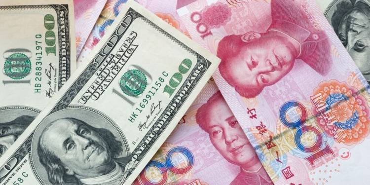 China’s State Banks Take Action to Stabilize Yuan Amid Moody’s Downgrade and Exporter Dynamics