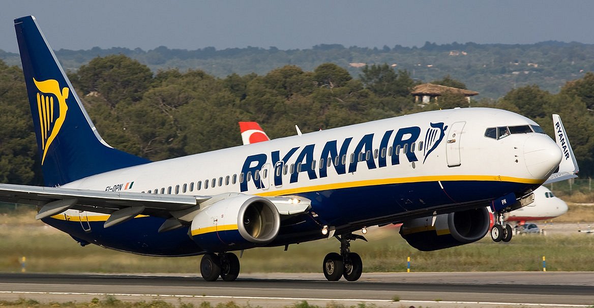 Ryanair Faces Soaring Challenges: Potential 10% Ticket Price Hike Amidst Boeing Delivery Delays