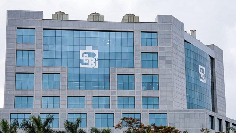 US Leads Foreign Portfolio Investments in India for FY 2023-24: SEBI Report US Leads Foreign Portfolio Investments in India for FY 2023-24: SEBI Report