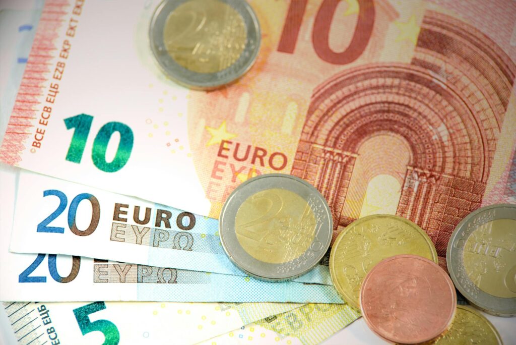 ECB Lowers Deposit Facility Rate by 25 Basis Points