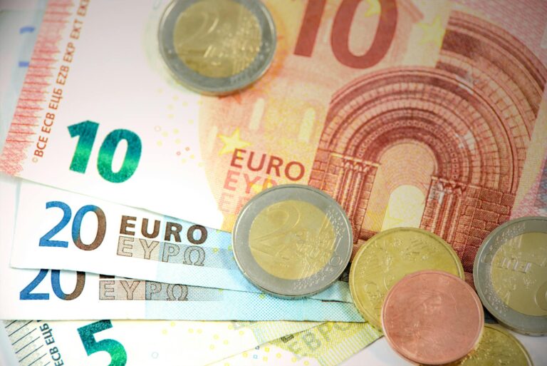 ECB Lowers Deposit Facility Rate by 25 Basis Points ECB Lowers Deposit Facility Rate by 25 Basis Points
