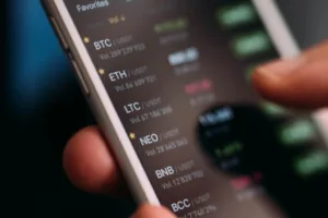 Crypto Market Crash: $200 Million Liquidated as Bitcoin and Ethereum Fall Below Key Levels