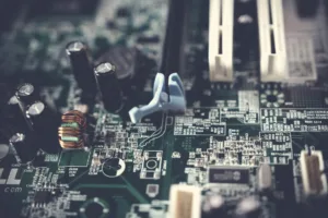 Ashwini Vaishnaw: India on Track in Chip Manufacturing and AI Race, Follows Inclusive Approach to AI Regulation