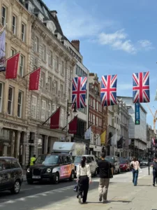 UK Car Sales Rise in May, But Tesla Struggles Amid EV Price War
