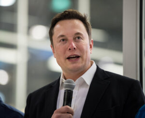 NASA Administrator Visits SpaceX HQ (NHQ201910100025)