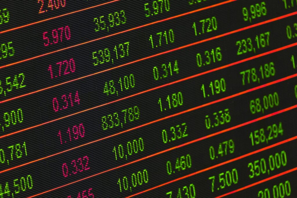 Foreign Investors Trim US Treasury Holdings as China Falls to Lowest Level Since 2008