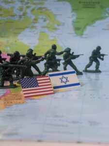 US Strikes Iran Targets, Tehran Vows Response Amid Ceasefire Tensions