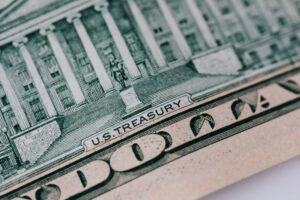 Foreign Holdings of US Treasuries Hit Record $9.35 Trillion