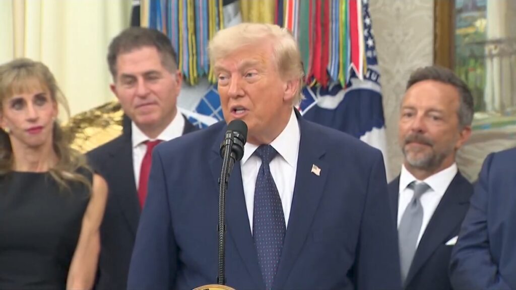 Trump Unveils ‘Trump Accounts’, Urges Buying Dell PCs