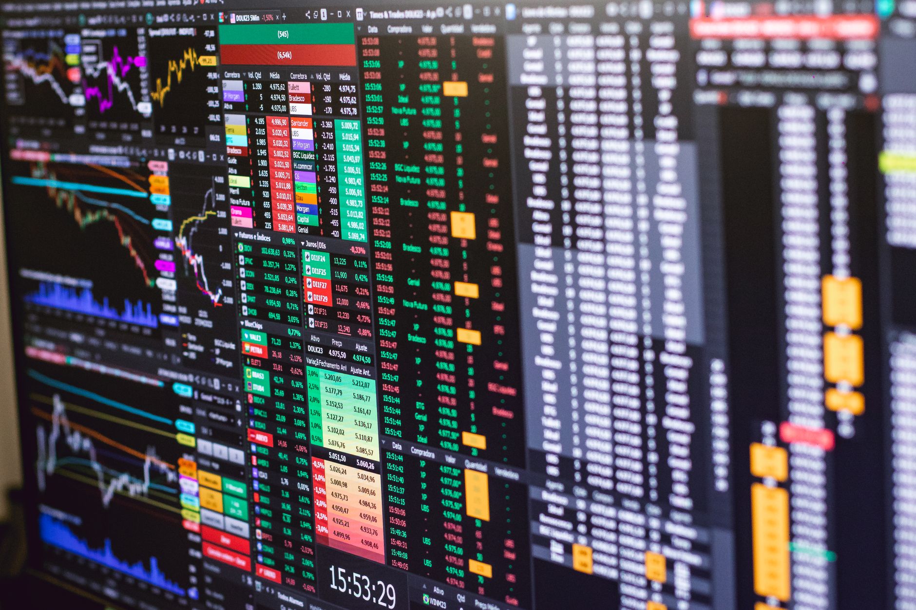 South Korea Sees Record $110B Foreign Outflows as Retail Steps In South Korea Sees Record $110B Foreign Outflows as Retail Steps In