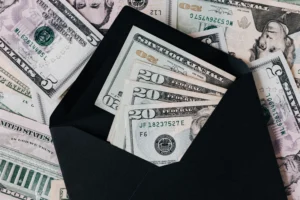 US Economy 2024 and Beyond: Echoes of the 1980s and 1990s, Lessons from Alan Greenspan