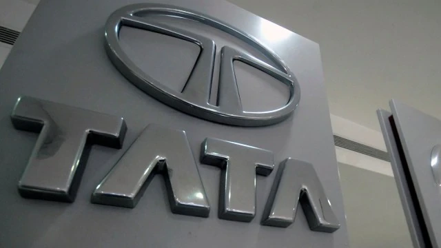 Tata Motors Faces Challenges in Implementing Contract for 200 Electric Buses in Srinagar and Jammu